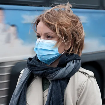Face Mouth Mask 50PCS Disposable Non-Woven Mouthmask Three-layer Filter For Unisex Anti-dust Mouth Facemask Wholesale pollution
Face Mouth Mask 50PCS Disposable Non-Woven Mouthmask Three-layer Filter For Unisex Anti-dust Mouth Facemask Wholesale pollution