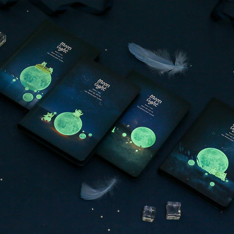 Moonlight Notebook A5 Creative Luminous Notebook Hand-painted Hardcover Notebook
Moonlight Notebook A5 Creative Luminous Notebook Hand-painted Hardcover Notebook