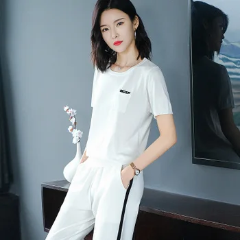 Women's T-shirt Knitted Solid Color Shirt Crew Neck T-shirt
Women's T-shirt Knitted Solid Color Shirt Crew Neck T-shirt