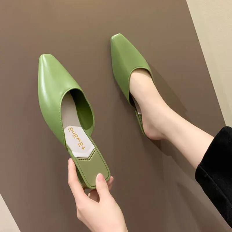Sandals Women non-slip low-heeled Beach Slippers 2020 Summer fashion Slip-On woman casual sandals
Sandals Women non-slip low-heeled Beach Slippers 2020 Summer fashion Slip-On woman casual sandals