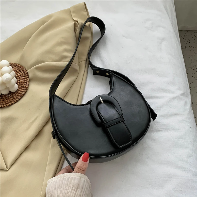 2020 summer new style shoulder bag solid color PU shoulder bag crescent bag fashion lady wallet mobile phone bag small bag
2020 summer new style shoulder bag solid color PU shoulder bag crescent bag fashion lady wallet mobile phone bag small bag
