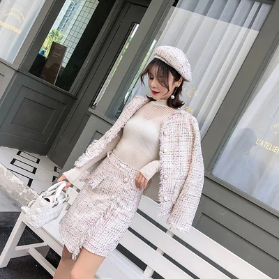 Oshangchaopin New Women Tweed Tassel Single Breasted Coat+Package Hip Skirt Set Designer Advanced Custom Office Lady Tweed Suit
Oshangchaopin New Women Tweed Tassel Single Breasted Coat+Package Hip Skirt Set Designer Advanced Custom Office Lady Tweed Suit