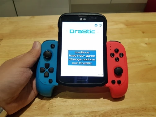 2019 New 7007F Game Controller Wireless Bluetooth Gamepad Extendable Joypad Joystick for Android/IOS Phone Tablet Windows PC
2019 New 7007F Game Controller Wireless Bluetooth Gamepad Extendable Joypad Joystick for Android/IOS Phone Tablet Windows PC