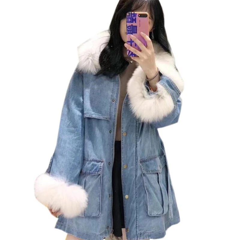 New 2020 winter warm coat Real fox fur big fur collar Denim down jacket female thick jackets Removable liner women's jacket coat
New 2020 winter warm coat Real fox fur big fur collar Denim down jacket female thick jackets Removable liner women's jacket coat
