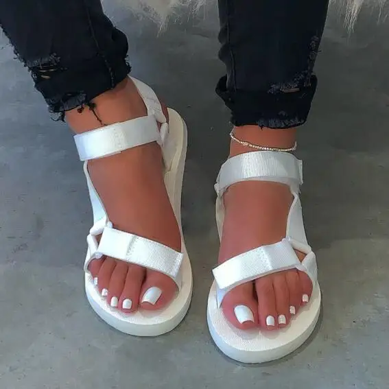 Beach Slippers Sandals New Outdoor Spring/summer Ladies Wome MS 2020 new soft-slip non-slip sandals foam sole durable sandals
Beach Slippers Sandals New Outdoor Spring/summer Ladies Wome MS 2020 new soft-slip non-slip sandals foam sole durable sandals