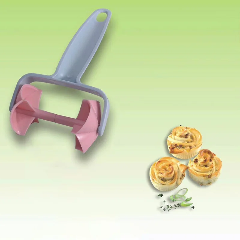 1PC Multi-function Rolling Cookie Cutters Cookie Biscuit Mold Roller Hob Embossed Biscuit Mold Kitchen DIY Baking Tool
1PC Multi-function Rolling Cookie Cutters Cookie Biscuit Mold Roller Hob Embossed Biscuit Mold Kitchen DIY Baking Tool