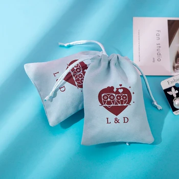 50pcs Velvet Drawstring Bags Jewelry Packaging Personalized Custom Blue Suede Pouches Gift Bags Chic Wedding Candy Favor Bags
50pcs Velvet Drawstring Bags Jewelry Packaging Personalized Custom Blue Suede Pouches Gift Bags Chic Wedding Candy Favor Bags