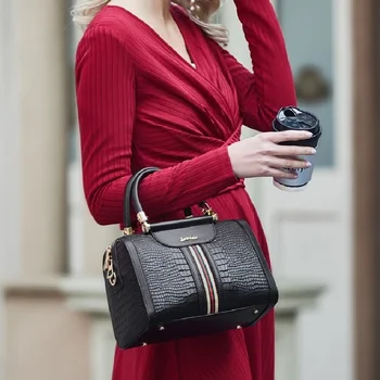 ZOOLER luxury handbags women bags designer Cowskin Internal and external Tote Female bag Woman Hand made bag shoulder bag LT318
ZOOLER luxury handbags women bags designer Cowskin Internal and external Tote Female bag Woman Hand made bag shoulder bag LT318