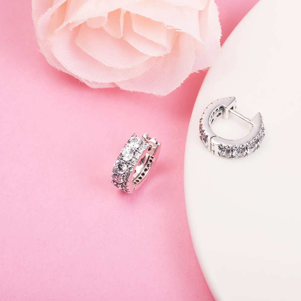 Женские серьги-кольца из серебра 2021 пробы, с паве
Женские серьги-кольца из серебра 2021 пробы, с паве