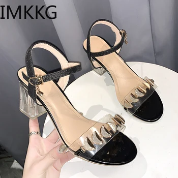 Fashion Clear heels Transparen Crystal Sandals Women gold Shoes square Heel Womans Beach Sandales lady bling high heels Summer
Fashion Clear heels Transparen Crystal Sandals Women gold Shoes square Heel Womans Beach Sandales lady bling high heels Summer