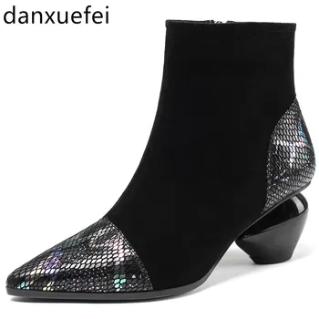 Women's real leather patchwork slip-on med heel autumn ankle boots pointed toe elegant ladies comfort black short booties shoes
Women's real leather patchwork slip-on med heel autumn ankle boots pointed toe elegant ladies comfort black short booties shoes