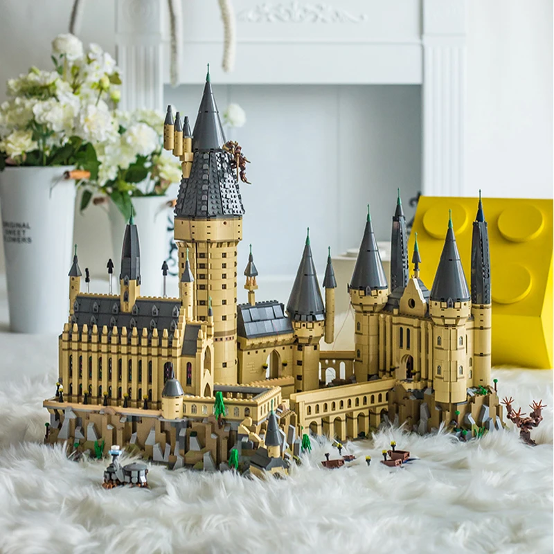 In Stock 71043 Potter Movie Hogwart Castle Magic School Building Blocks DIY Brick Compatible Legoing For Kid Toys Christmas Gift
In Stock 71043 Potter Movie Hogwart Castle Magic School Building Blocks DIY Brick Compatible Legoing For Kid Toys Christmas Gift