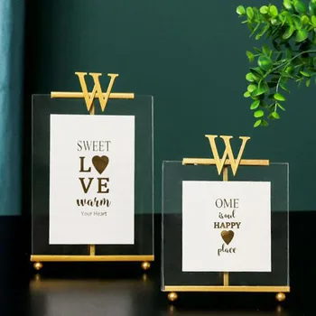 European Style Retro Wedding Photo Frame Metal Glass Picture Frame Creative High Quality Desktop Ornaments for Friend Gift
European Style Retro Wedding Photo Frame Metal Glass Picture Frame Creative High Quality Desktop Ornaments for Friend Gift