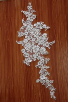 10 pcs off white with silver embroidered Lace applique, bridal Lace Applique costume dance garment accessories
10 pcs off white with silver embroidered Lace applique, bridal Lace Applique costume dance garment accessories