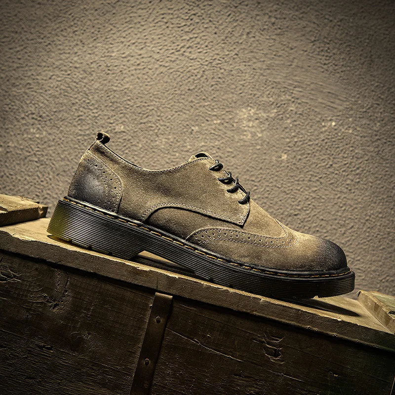 Casual Men Shoes High Quality Genuine Leather Shoes Breathable Walking Shoes Men Dress Shoes Brogue Shoes
Casual Men Shoes High Quality Genuine Leather Shoes Breathable Walking Shoes Men Dress Shoes Brogue Shoes