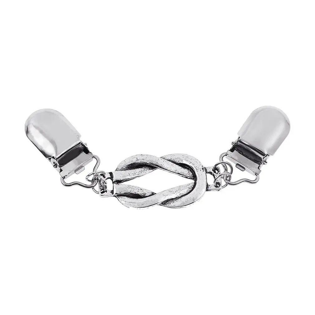 Designed In Chain Elegant And Delicate Retro Simple Fashion Twisted Cardigan Sweater Clip Ladies Neckline Clip Brooch
Designed In Chain Elegant And Delicate Retro Simple Fashion Twisted Cardigan Sweater Clip Ladies Neckline Clip Brooch