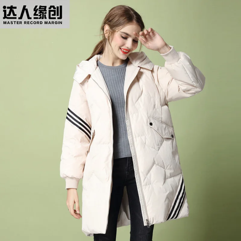 2020 winter new mid-length hooded down jacket women 90% white duck down thick loose fashion warm ladies coat
2020 winter new mid-length hooded down jacket women 90% white duck down thick loose fashion warm ladies coat