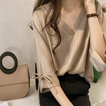 New Office Ladies Blouse New Spring Autumn Tops Fashion Long Sleeve Bow Loose White Shirt Female Work Blouses Blusas 
New Office Ladies Blouse New Spring Autumn Tops Fashion Long Sleeve Bow Loose White Shirt Female Work Blouses Blusas