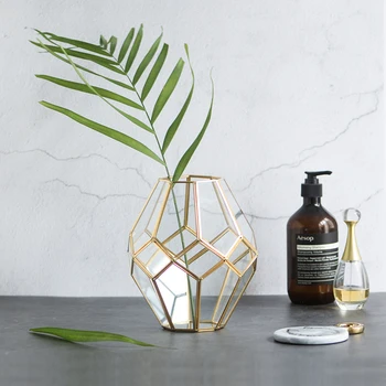 Nordic Retro Gold Glass Vase Geometrical Flower Terrarium Dry Crafts Living Room Home Decoration Accessories
Nordic Retro Gold Glass Vase Geometrical Flower Terrarium Dry Crafts Living Room Home Decoration Accessories