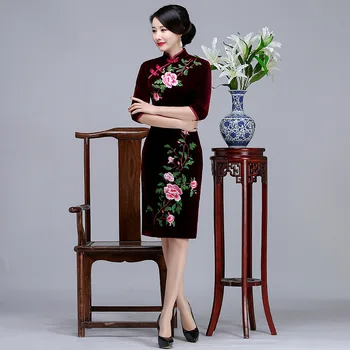 Women Plus Size 3XL 4XL Evening Party Dress Sexy Velvet Chinese Traditional Cheongsam Vintage Mandarin Collar Qipao Vestidos
Women Plus Size 3XL 4XL Evening Party Dress Sexy Velvet Chinese Traditional Cheongsam Vintage Mandarin Collar Qipao Vestidos