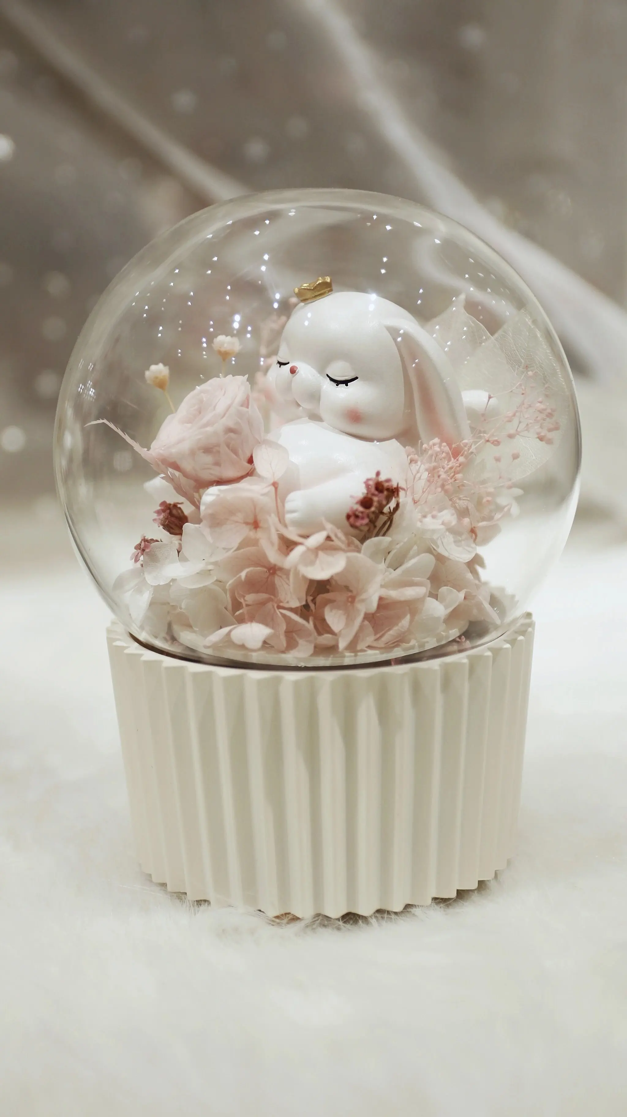 Eternal Preserved Flower Immortal Rose Rotating Music Box for Valentine's Day Gifts with Gift Box cute kitty in Glass
Eternal Preserved Flower Immortal Rose Rotating Music Box for Valentine's Day Gifts with Gift Box cute kitty in Glass