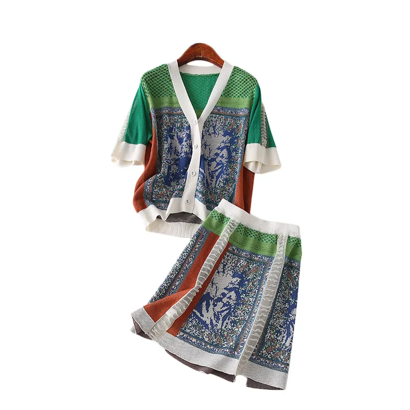 One's Printed V-neck Knitted Cardigan High-waisted A- line Skirt Two-Piece Women's Entity
One's Printed V-neck Knitted Cardigan High-waisted A- line Skirt Two-Piece Women's Entity