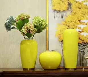 CREATIVE CERAMICS GOLD YELLOW MODERN CHINESE CERAMIC VASE CRAFTS ORNAMENTS LIVING ROOM FLOWER ARRANGEMENT HOME DECORATIONS
CREATIVE CERAMICS GOLD YELLOW MODERN CHINESE CERAMIC VASE CRAFTS ORNAMENTS LIVING ROOM FLOWER ARRANGEMENT HOME DECORATIONS
