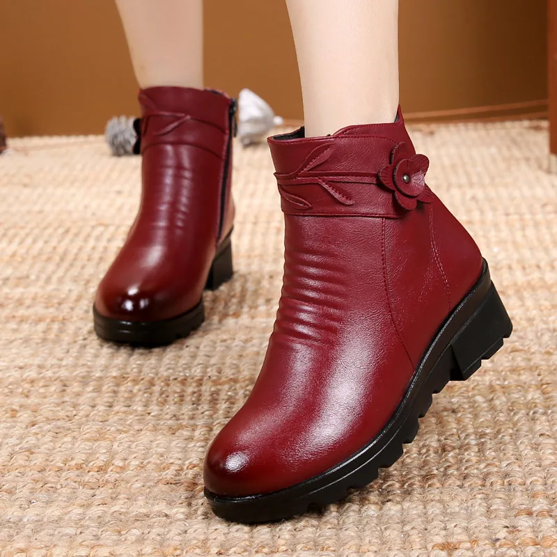 New Fashion Leather Women Ankle Boots Winter Waterproof Warm Woman Snow Boots Female Non-Slip Casual Shoes Ladies Boots
New Fashion Leather Women Ankle Boots Winter Waterproof Warm Woman Snow Boots Female Non-Slip Casual Shoes Ladies Boots