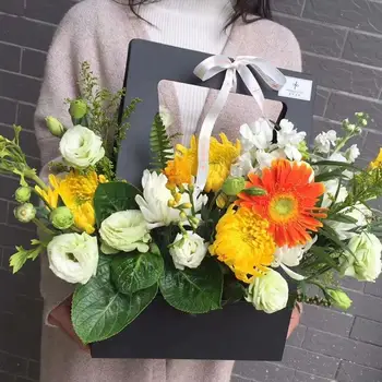 Hand Flower Box Waterproof Paper Basket for Flower Arranging Flower Arrangement Material Rose Flower Box Rectangular Gift Box Fl
Hand Flower Box Waterproof Paper Basket for Flower Arranging Flower Arrangement Material Rose Flower Box Rectangular Gift Box Fl