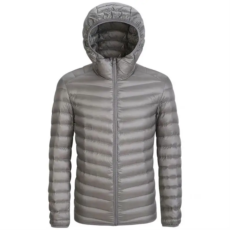 OLOEY Autumn and Winter New Light Down Jacket Men's Stand Collar Hooded Short Large Size Casual Ultra-thin Young Men's Coat
OLOEY Autumn and Winter New Light Down Jacket Men's Stand Collar Hooded Short Large Size Casual Ultra-thin Young Men's Coat