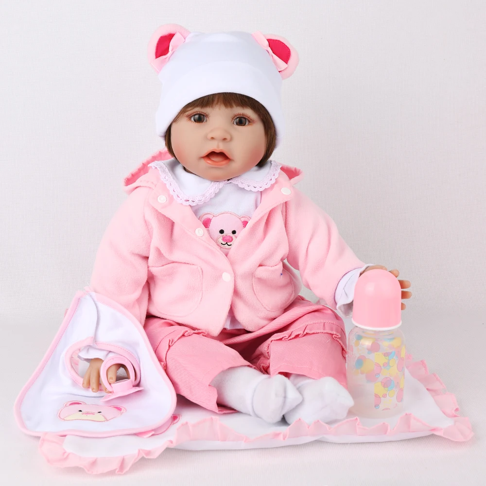 55 cm cotton Body + 3/4 Silicone Baby Dolls alive bebe girl Reborn Doll Playmate children Holiday Gift with pink baby clothes
55 cm cotton Body + 3/4 Silicone Baby Dolls alive bebe girl Reborn Doll Playmate children Holiday Gift with pink baby clothes