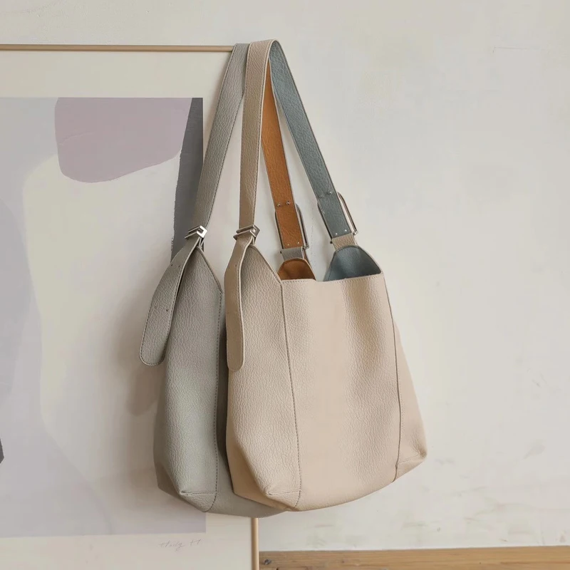 2020 Winter New Casual Female Shoulder Bag PU Leather Soft Women Small Handbag Japan Style Ladies Bag Sets Wide Strap Whole Sale
2020 Winter New Casual Female Shoulder Bag PU Leather Soft Women Small Handbag Japan Style Ladies Bag Sets Wide Strap Whole Sale