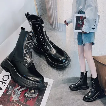 Thick-soled Martin Boots Women's British Style 2020 New Wild And Handsome Front Zipper Motorcycle Boots Ankle Boots
Thick-soled Martin Boots Women's British Style 2020 New Wild And Handsome Front Zipper Motorcycle Boots Ankle Boots