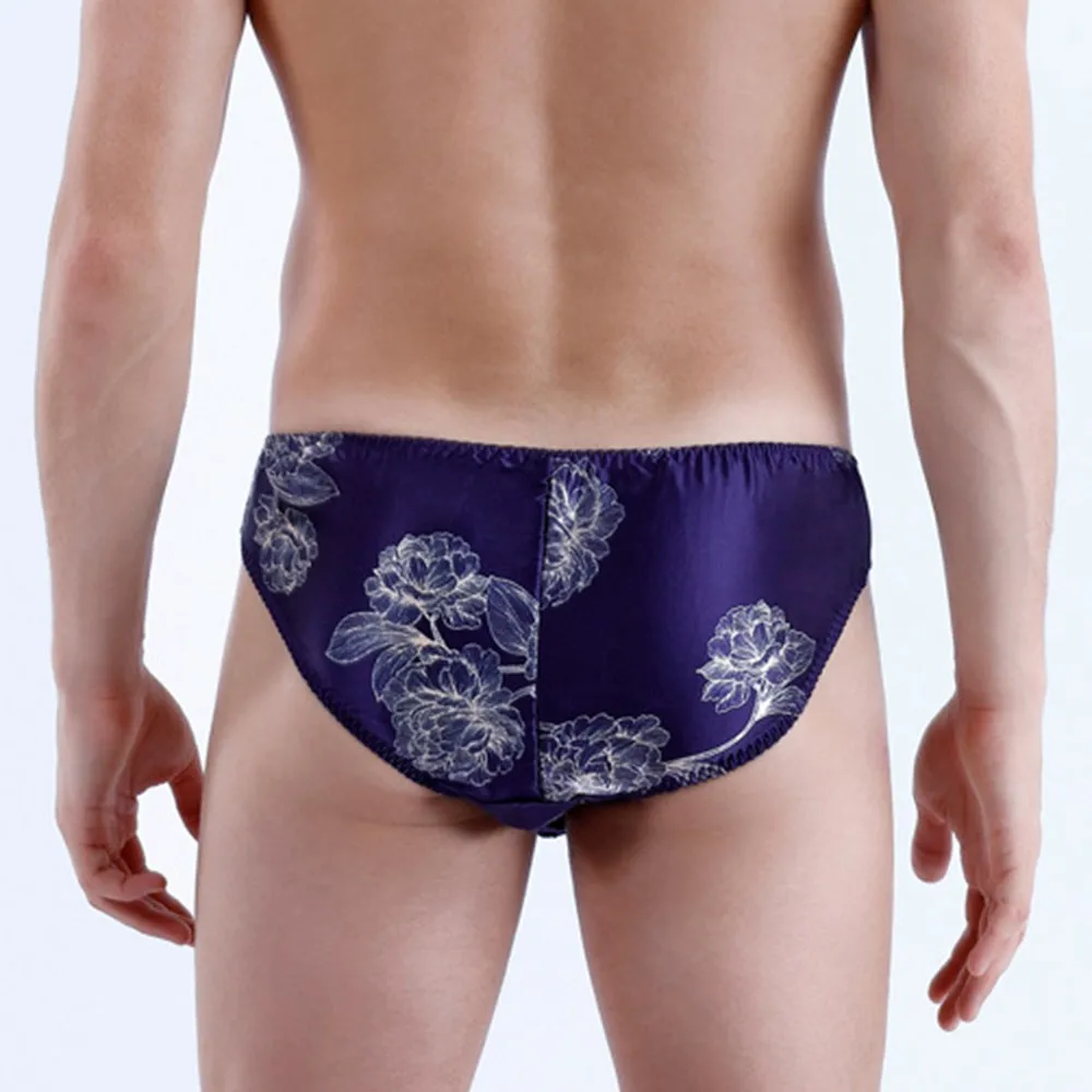 Men Silk Briefs Soft Underwear Gloosy Lingerie Male Smooth Panties Breathable Underpants
Men Silk Briefs Soft Underwear Gloosy Lingerie Male Smooth Panties Breathable Underpants