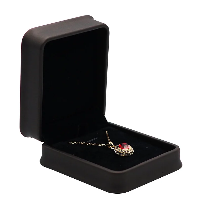Top Grade Jewlery Box Waist Hugging Accessories Storage Box Pendant Box Bracelet Box Necklace Box Jewelry Packaging Gift Box
Top Grade Jewlery Box Waist Hugging Accessories Storage Box Pendant Box Bracelet Box Necklace Box Jewelry Packaging Gift Box