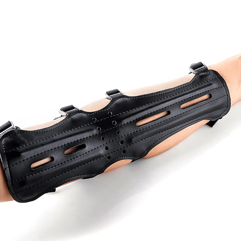 Adjustable Straps Archery Arm Guard Bracer Protector Archery Shooting Arm Guard Protective Equipment Hunting Training Protection
Adjustable Straps Archery Arm Guard Bracer Protector Archery Shooting Arm Guard Protective Equipment Hunting Training Protection