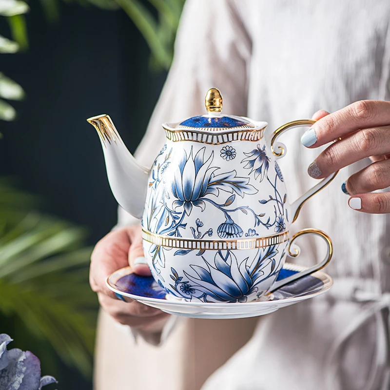 High Appearance Level Ceramic Son and Mother Pot Set Creative High Temperature Resistance Flower Teapot Cup A Pot Combination
High Appearance Level Ceramic Son and Mother Pot Set Creative High Temperature Resistance Flower Teapot Cup A Pot Combination