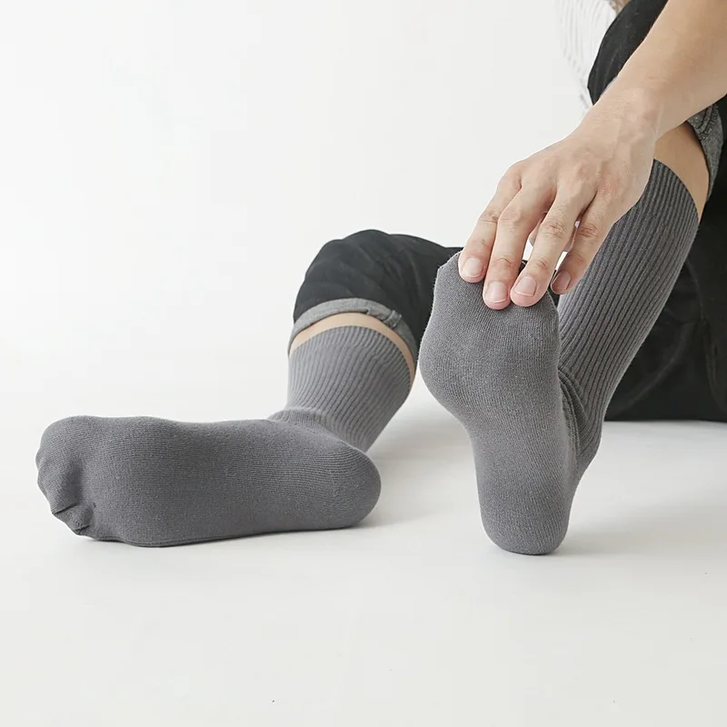 Autumn and Winter Calf Socks High Quality Men's Business Socks Charm Man Gift Combed Cotton Gentleman Style Harajuku
Autumn and Winter Calf Socks High Quality Men's Business Socks Charm Man Gift Combed Cotton Gentleman Style Harajuku