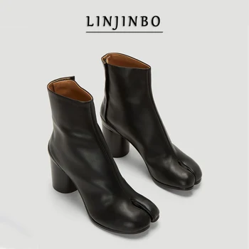 Split Toes High Heel Boots Women Genuine Leather Chunky Heels Ankle Boots For Women Street Style Brand Design Women Shoes 2020
Split Toes High Heel Boots Women Genuine Leather Chunky Heels Ankle Boots For Women Street Style Brand Design Women Shoes 2020