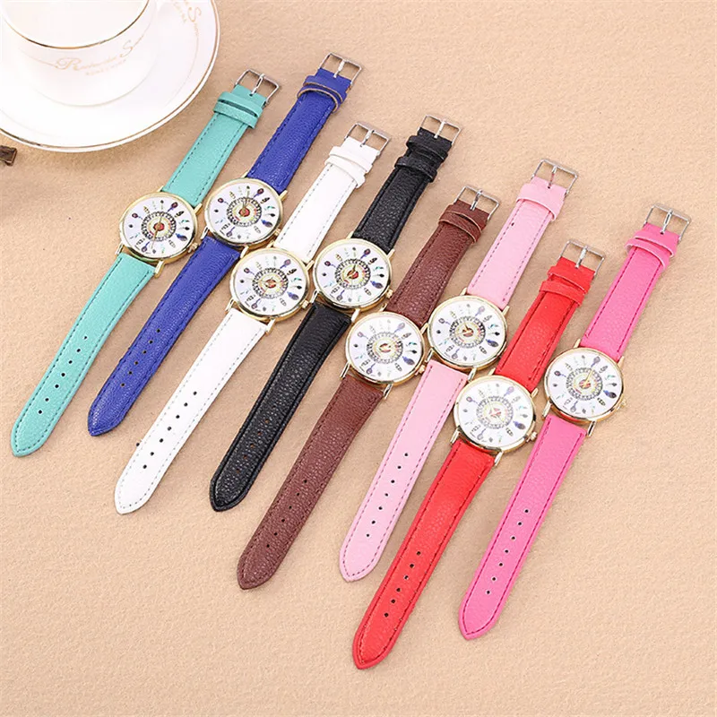 AliExpress Hot Selling Feather Pattern Casual Watch Business High Quality Leather Quartz Watch Manufacturers Direct Selling
AliExpress Hot Selling Feather Pattern Casual Watch Business High Quality Leather Quartz Watch Manufacturers Direct Selling