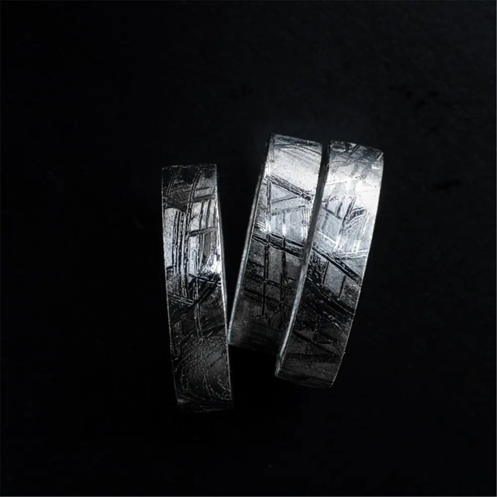 Us Size 8.5 Natural Gibeon Meteorite Moldavite Ring Jewelry For Woman Man Silver Plated Anniversary Love Powerful Ring AAAAA
Us Size 8.5 Natural Gibeon Meteorite Moldavite Ring Jewelry For Woman Man Silver Plated Anniversary Love Powerful Ring AAAAA