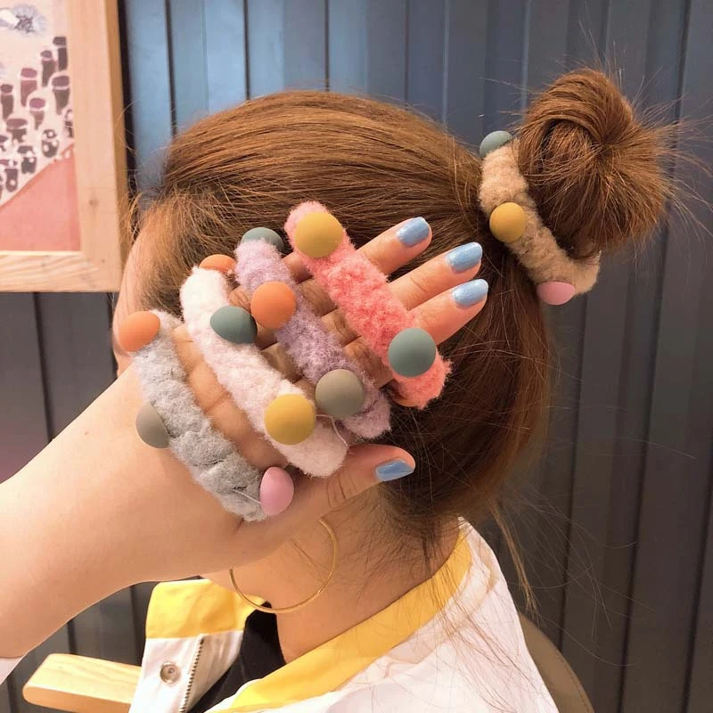 2020 new Candy Color Pompom Imitation Rabbit Hair Ties Korean Style Scrunchies Solid Rubber Band Rope Girls Hair Accessories
2020 new Candy Color Pompom Imitation Rabbit Hair Ties Korean Style Scrunchies Solid Rubber Band Rope Girls Hair Accessories