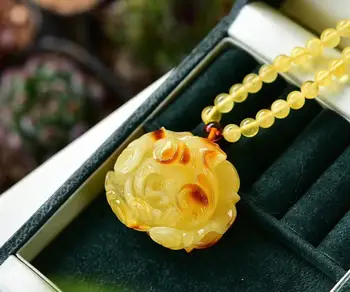 Natural Yellow Amber Pendant 35x28x11mm Flower Carved Fashion Gemstone Healing Stone New Gift Crystal Healing Women Men Pendant
Natural Yellow Amber Pendant 35x28x11mm Flower Carved Fashion Gemstone Healing Stone New Gift Crystal Healing Women Men Pendant