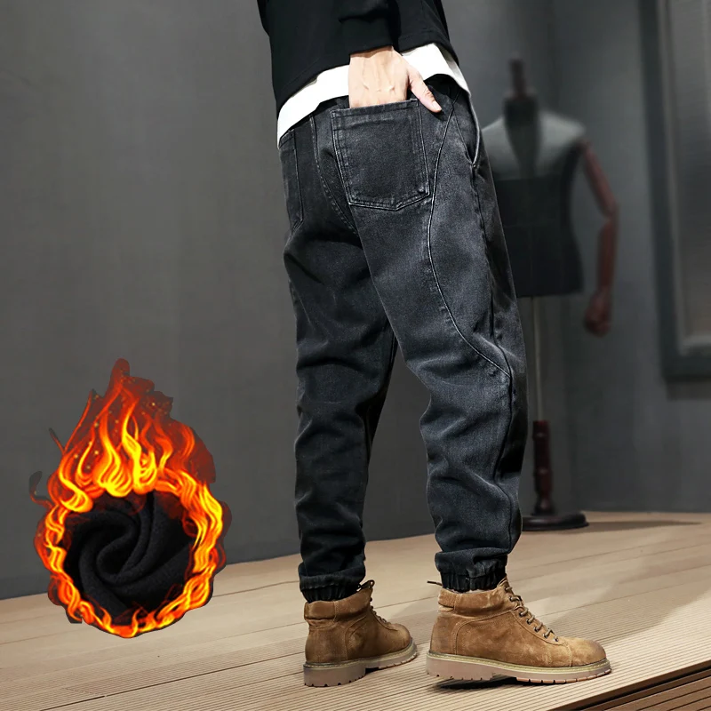 Japanese Style Fashion Men Jeans High Quality Spliced Designer Denim Cargo Pants Streetwear Hip Hop Joggers Velvet Warm Trousers
Japanese Style Fashion Men Jeans High Quality Spliced Designer Denim Cargo Pants Streetwear Hip Hop Joggers Velvet Warm Trousers