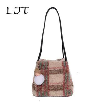 Women 2019 New Korean Fashion Wild Plush Shoulder Bag Simple Large Capacity Grid Messenger Bag Handbags And Purse Vintage Tote
Women 2019 New Korean Fashion Wild Plush Shoulder Bag Simple Large Capacity Grid Messenger Bag Handbags And Purse Vintage Tote