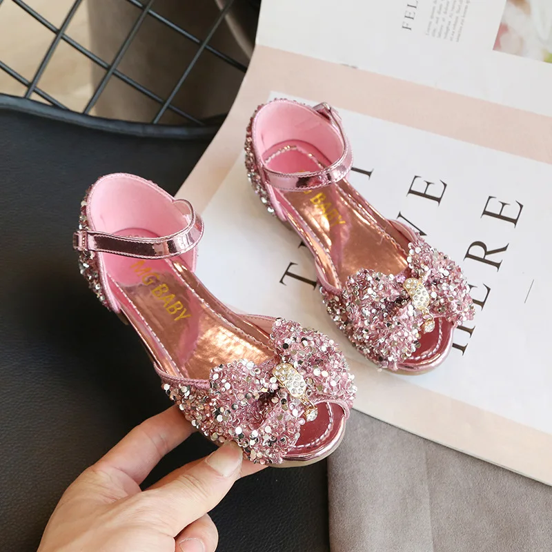 SKHEK 2020 Girls Sandals Red Net For Children Explosion Models Princess Shoes Korean Version Of open-toed Shoes Diamond Bow Show
SKHEK 2020 Girls Sandals Red Net For Children Explosion Models Princess Shoes Korean Version Of open-toed Shoes Diamond Bow Show