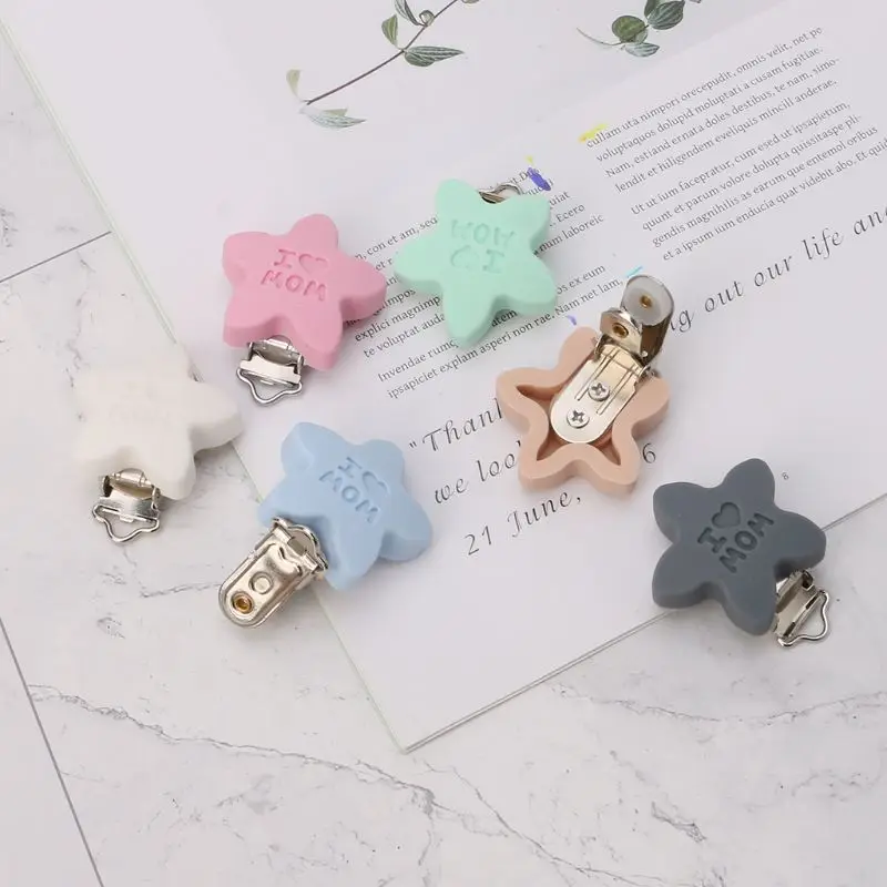 Baby Baby Pacifier Clip Soother Teether Star Shape Silicone Safe Holder Saliva Towel Support Anti Fall Cute Clips Newborn Infant
Baby Baby Pacifier Clip Soother Teether Star Shape Silicone Safe Holder Saliva Towel Support Anti Fall Cute Clips Newborn Infant