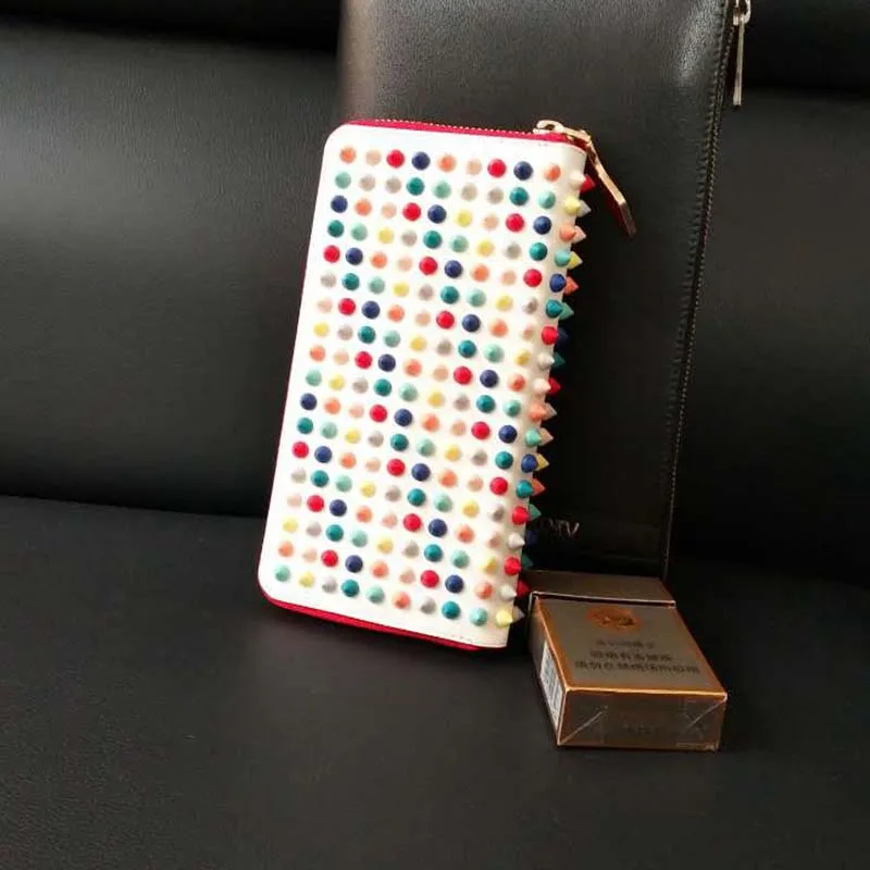 Fashion Women Genuine Leather Bag Color Rivet Long Wallet Card Money Holder Clutch Purse Designer Wallets Phone Pocket
Fashion Women Genuine Leather Bag Color Rivet Long Wallet Card Money Holder Clutch Purse Designer Wallets Phone Pocket