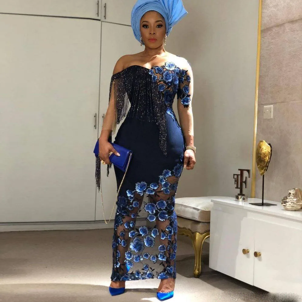 Sexy 2019 African Evening Formal Dresses Long Sleeves Appliques Off the Shoulder Prom Gowns Sheath Chic Pageant Dress Plus Size
Sexy 2019 African Evening Formal Dresses Long Sleeves Appliques Off the Shoulder Prom Gowns Sheath Chic Pageant Dress Plus Size