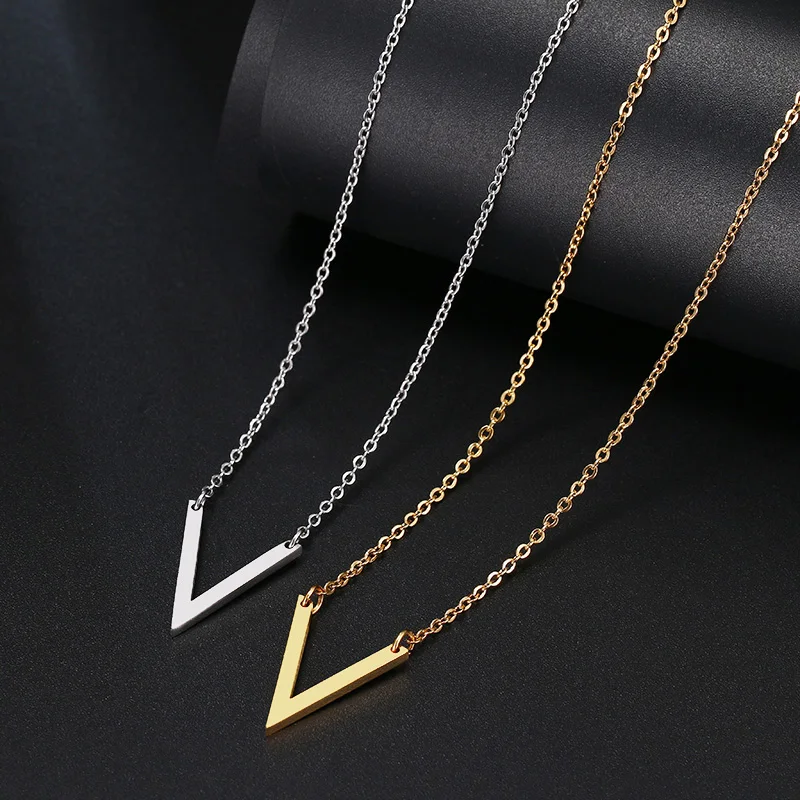 Алфавит Любовь Письмо Простой V кулон ожерелья очаровательные Ketting чокер дружба